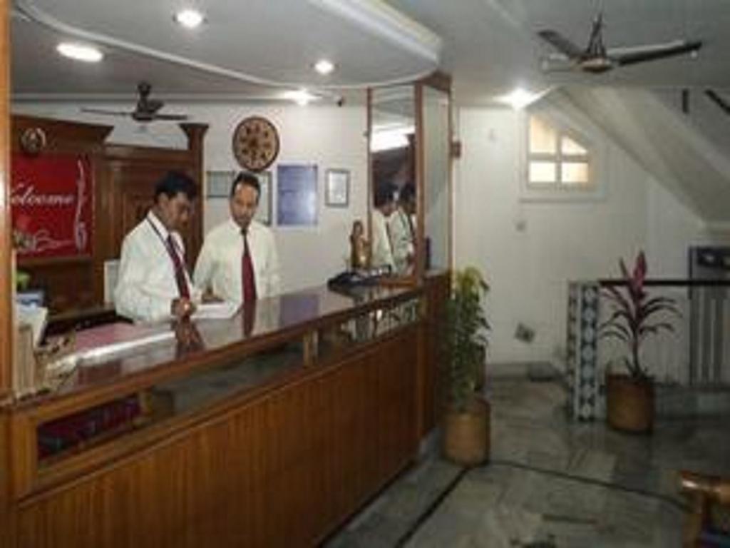 Hotel Anjuman Agra  Exterior photo
